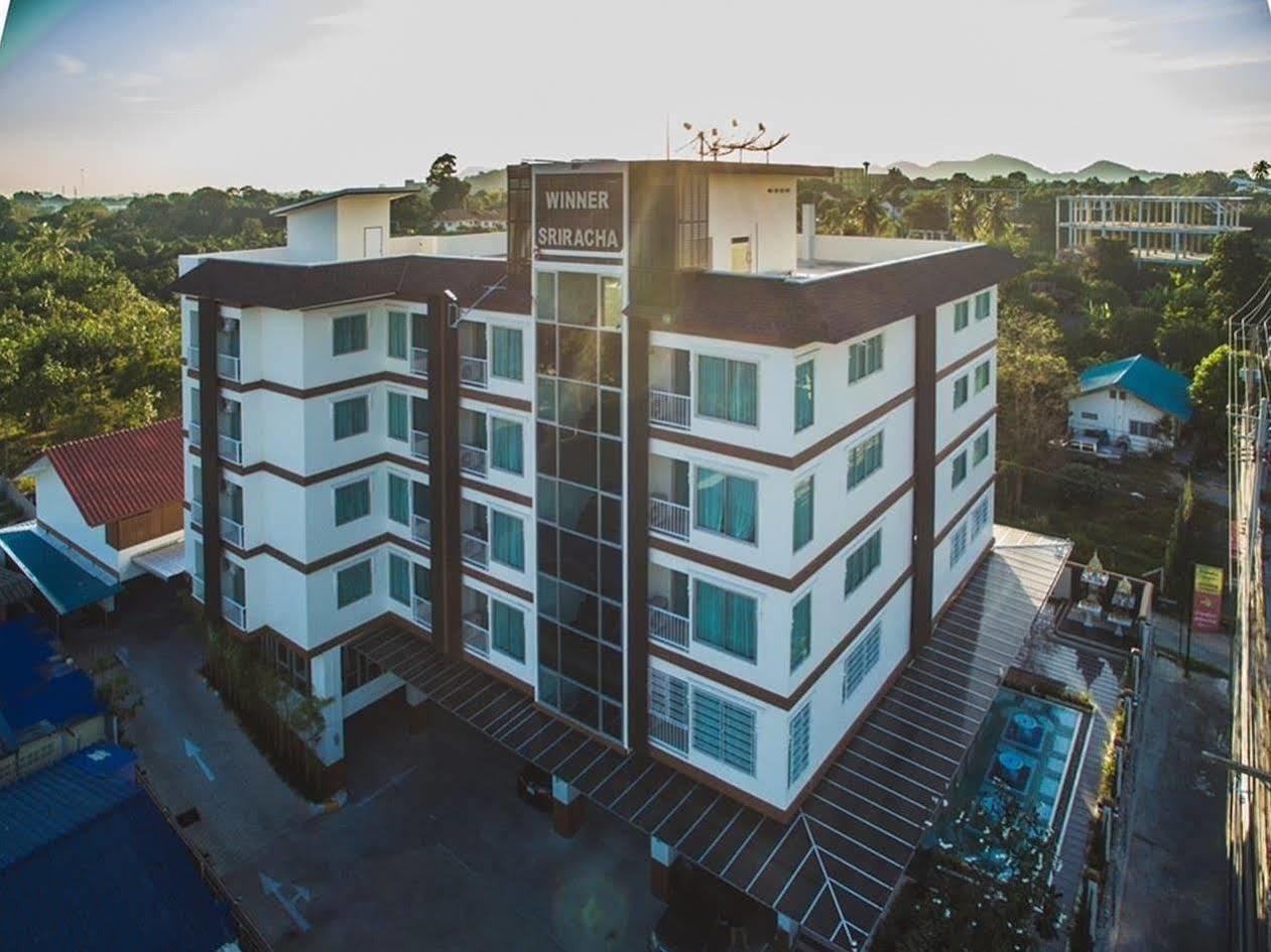 Winner Sriracha Serviced Apartment Si Racha Eksteriør billede