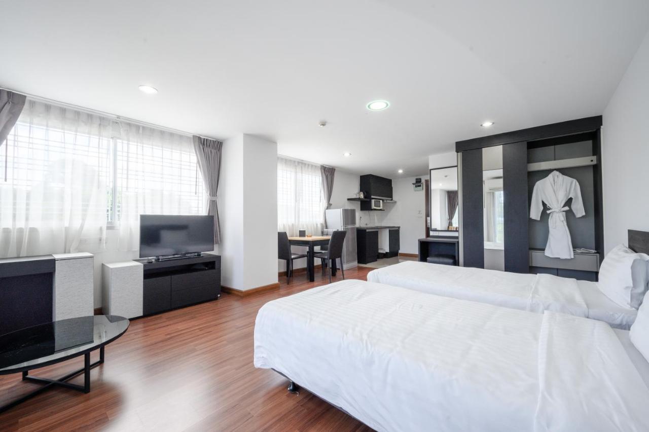 Winner Sriracha Serviced Apartment Si Racha Eksteriør billede
